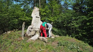17 Zahájení rekonstrukce pomníku padlým v zaniklé vsi Lipoltov       